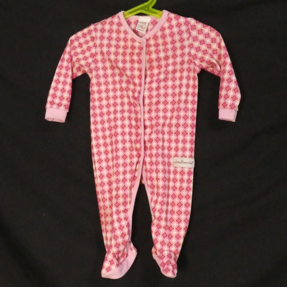 BABY GANZ | P2P 9.5 inches measured | Wheatberries Pink Patterned Footed Sleeper